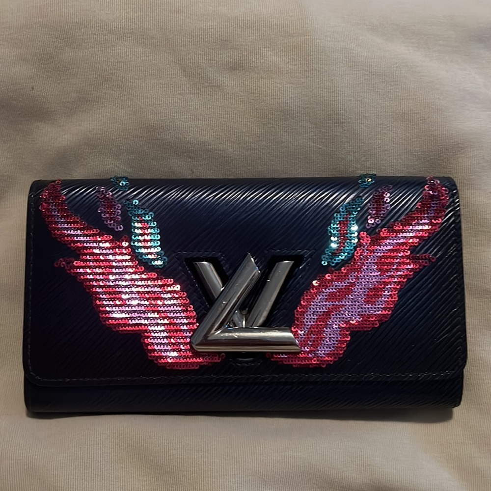 Limited Edition Louis Vuitton Wallet *RARE* Blue Epi Wallet - Picture 2 of 7